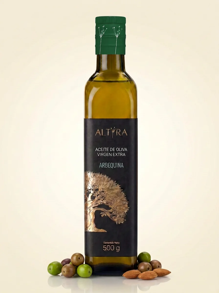 Бутылка оливкового масла ALTYRA Arbequina, зелёные оливки и миндаль