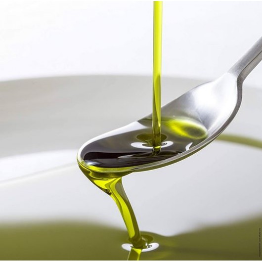 Причины принимать ежедневно чайную ложку оливкового масла первого отжима натощак